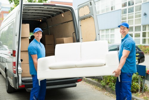 Self storage units in Southwimbledon for secure and flexible space