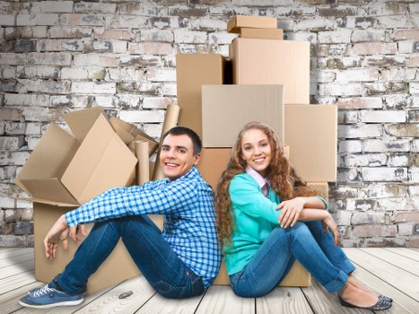 South Wimbledon resident packing boxes for storage