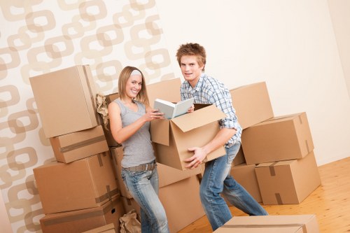Affordable man and van booking for South Wimbledon removals